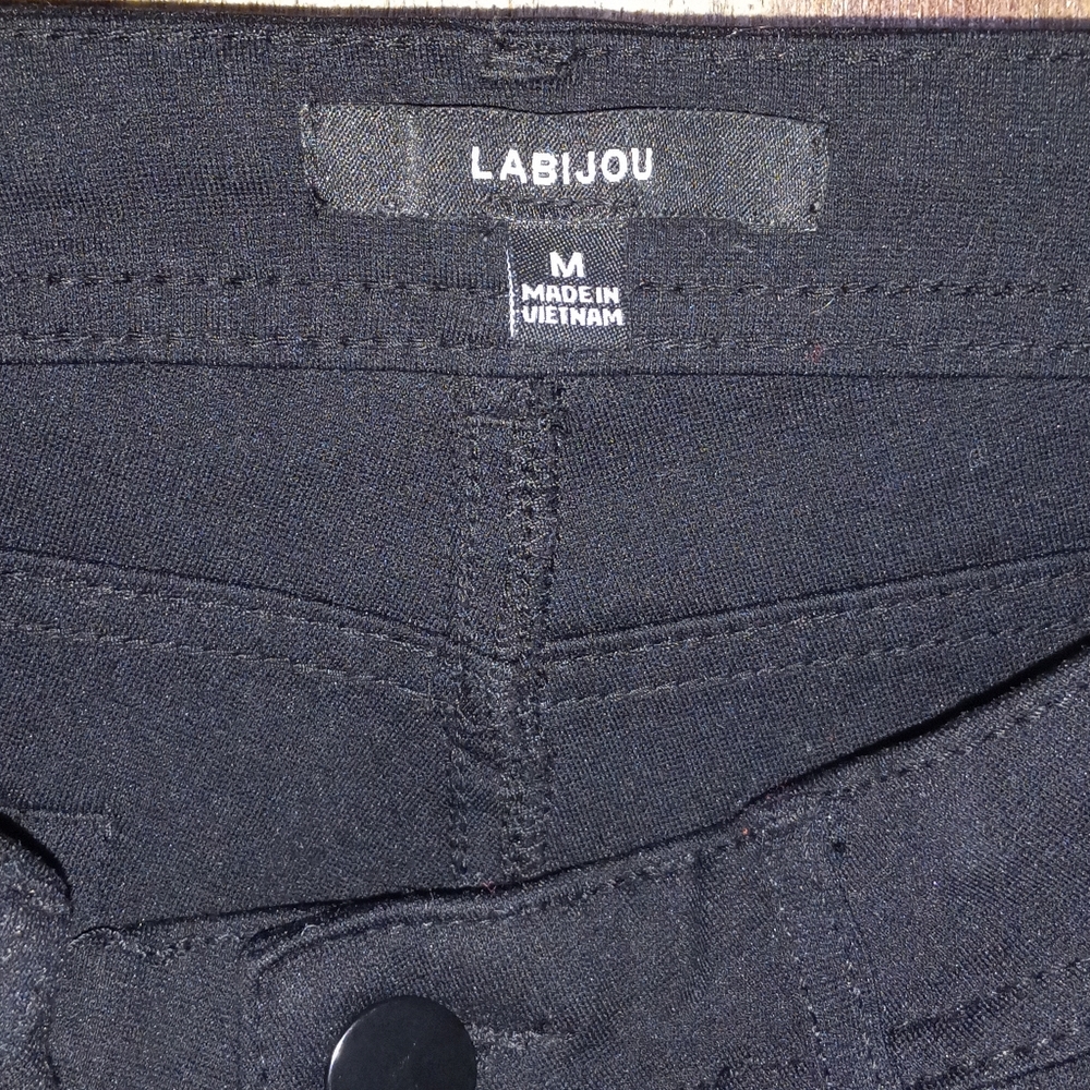 Labijou - Picture 2 of 4
